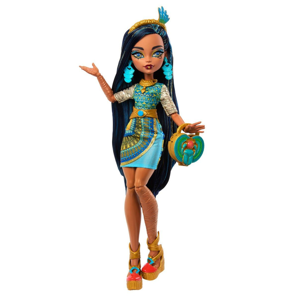 Doll D945838