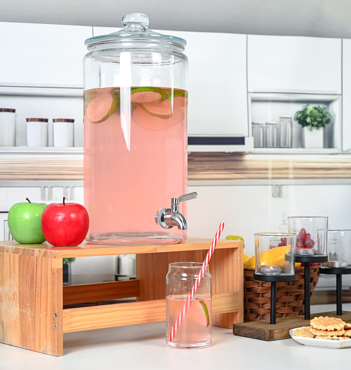 2 Gallon Glass Beverage Dispenser with Stainless Steel Spigot F13879