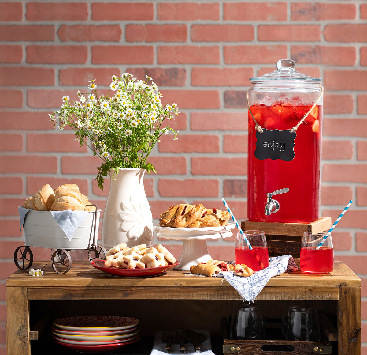 2 Gallon Glass Beverage Dispenser with Stainless Steel Spigot F13879